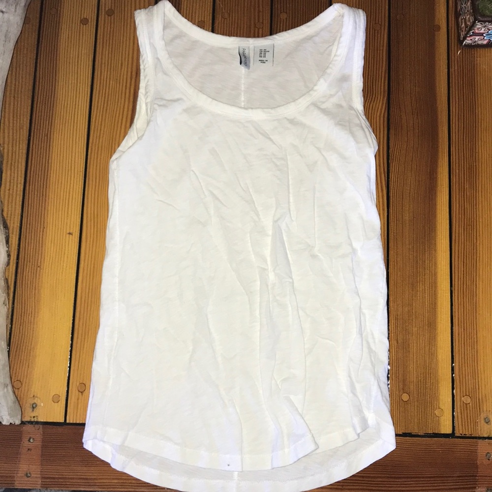 White tank